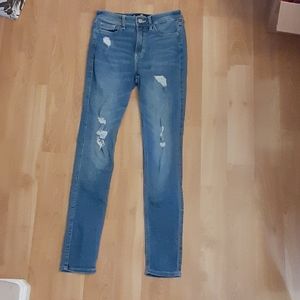 Hollister High-Rise Super Skinny Jeans